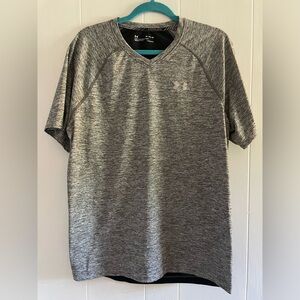 EUC Men Under Armour Fitted Short Sleeve Shirt, Size XL